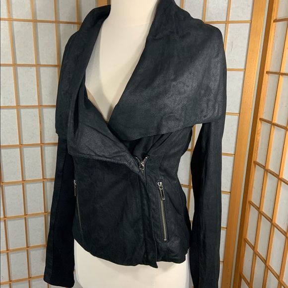 VINCE black paper drape collar leather jacket - Picture 2 of 16